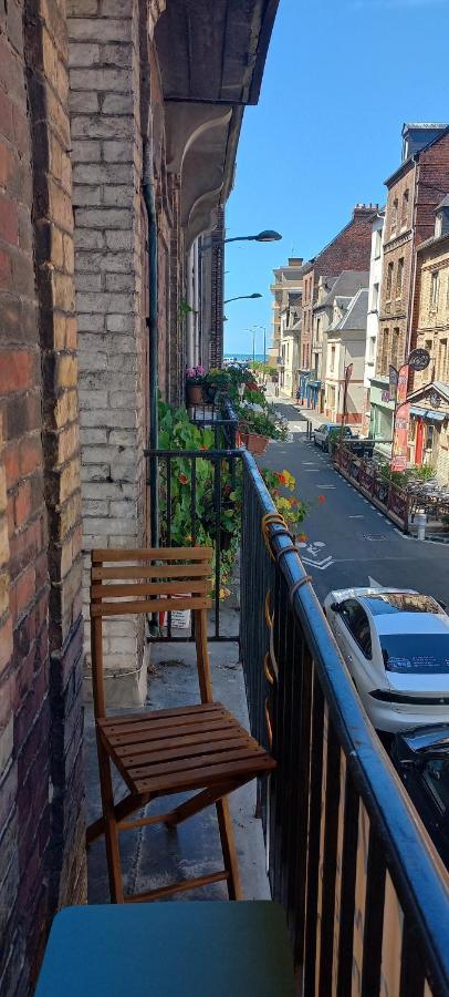 Loft En Duplex Avec Vue Sur Plage Et Chenal Dieppe Exteriör bild